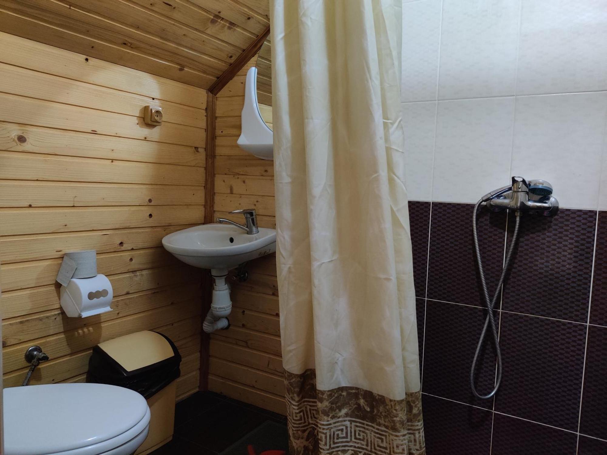 Hotel "У Яслигана" Pilipets Zewnętrze zdjęcie