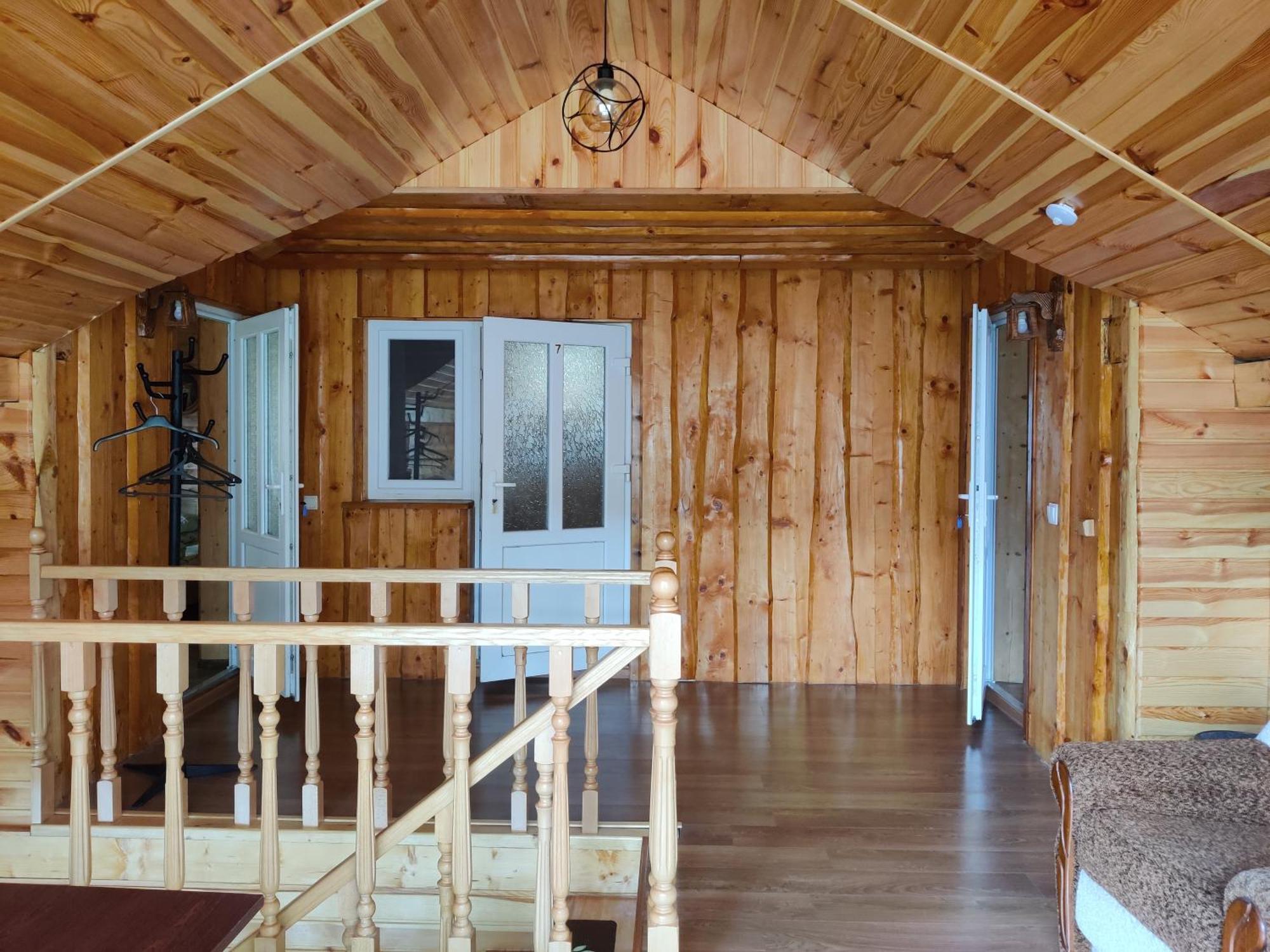 Hotel "У Яслигана" Pilipets Zewnętrze zdjęcie